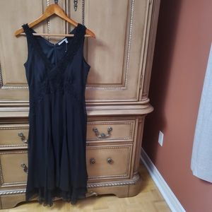 New never been worn Tristan black dress size 6